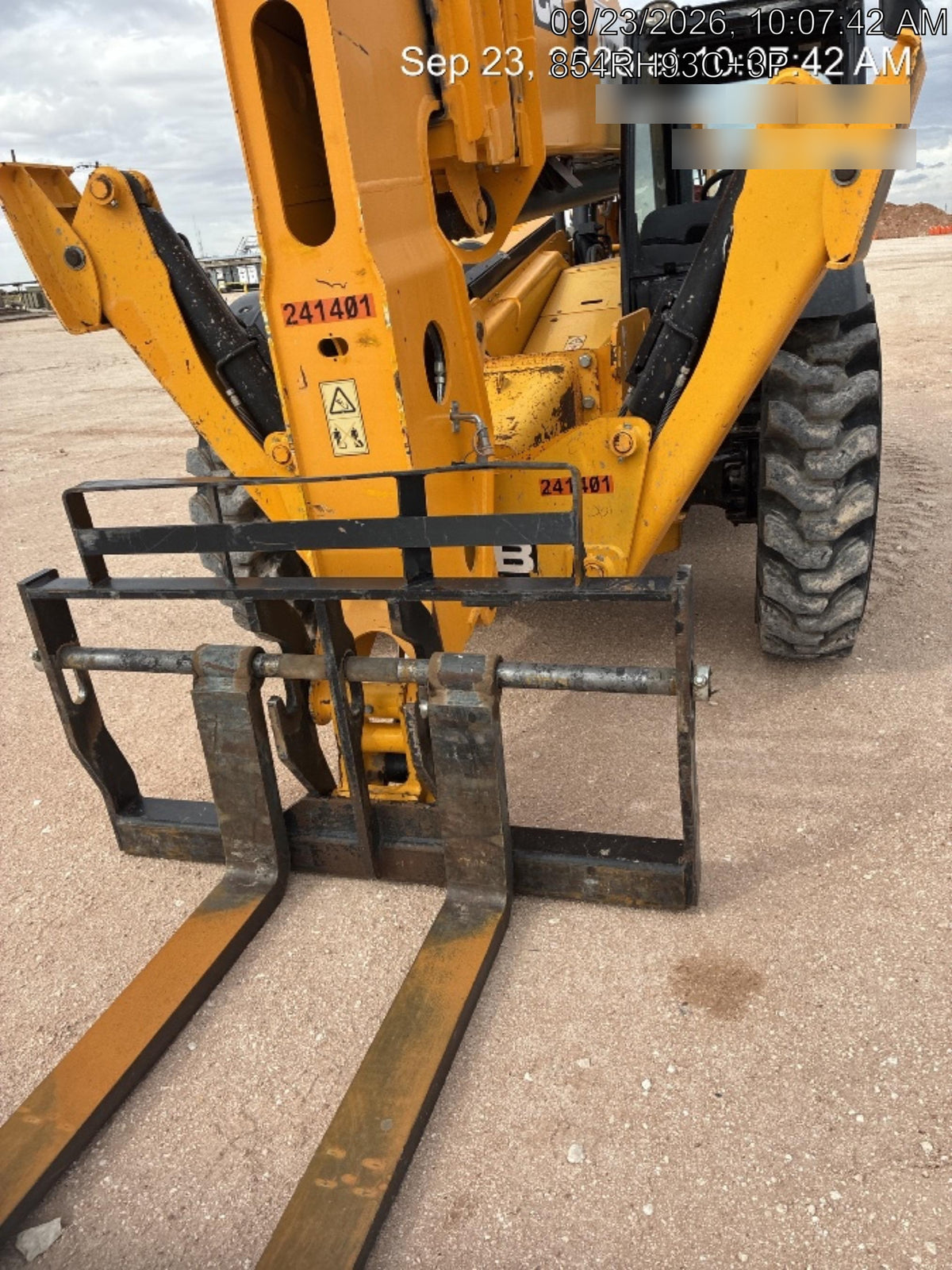 2022 JCB 510-56