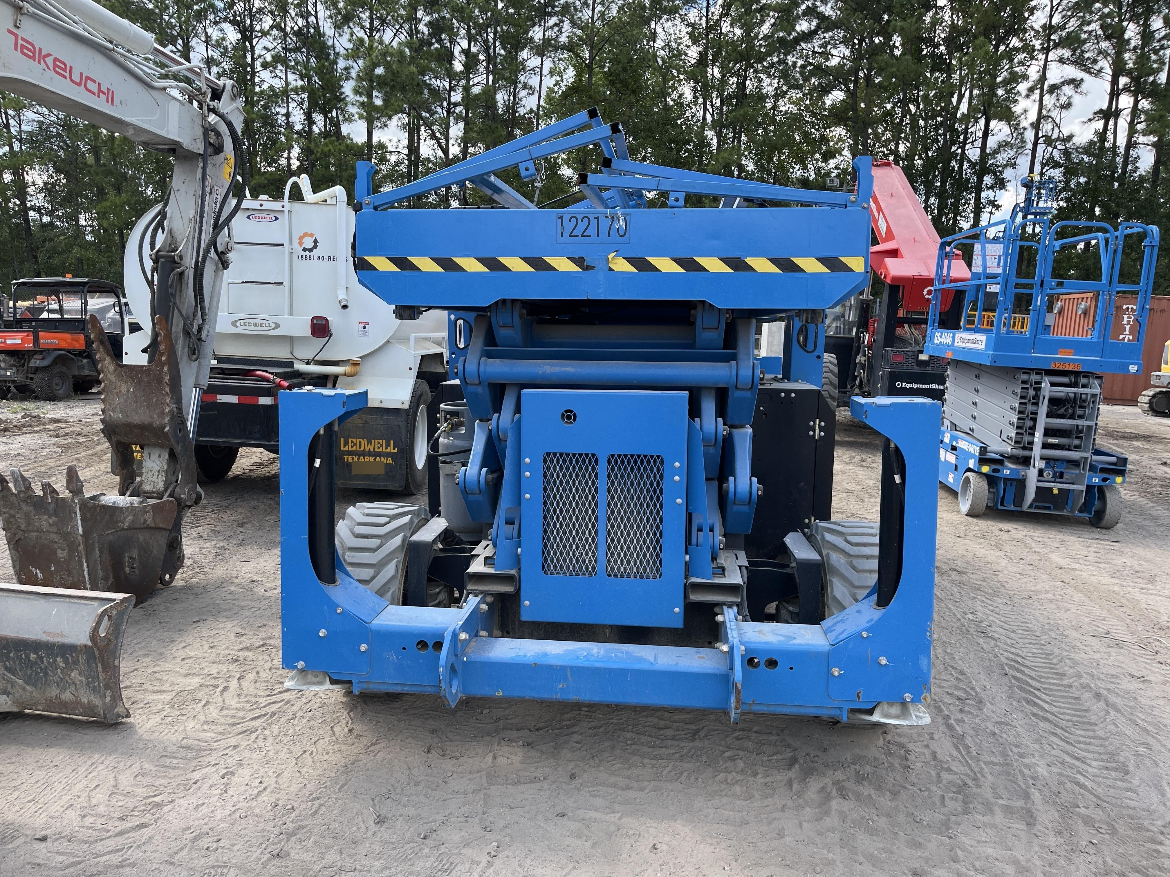 2020 GENIE GS-4390 RT