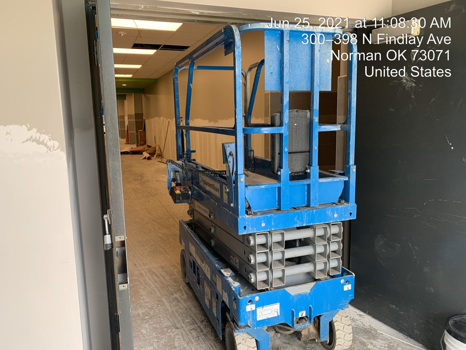 2019 Genie GS-1930 Fixed rails with chain Entry