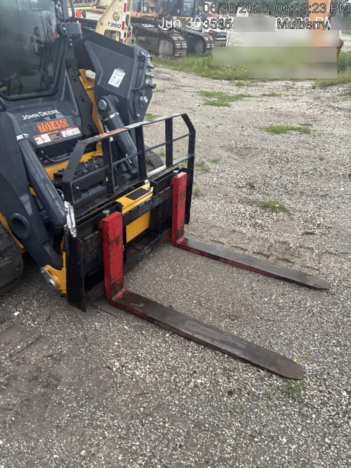 2024 ARROW MATERIAL HANDLING 24" Pallet Fork Frame