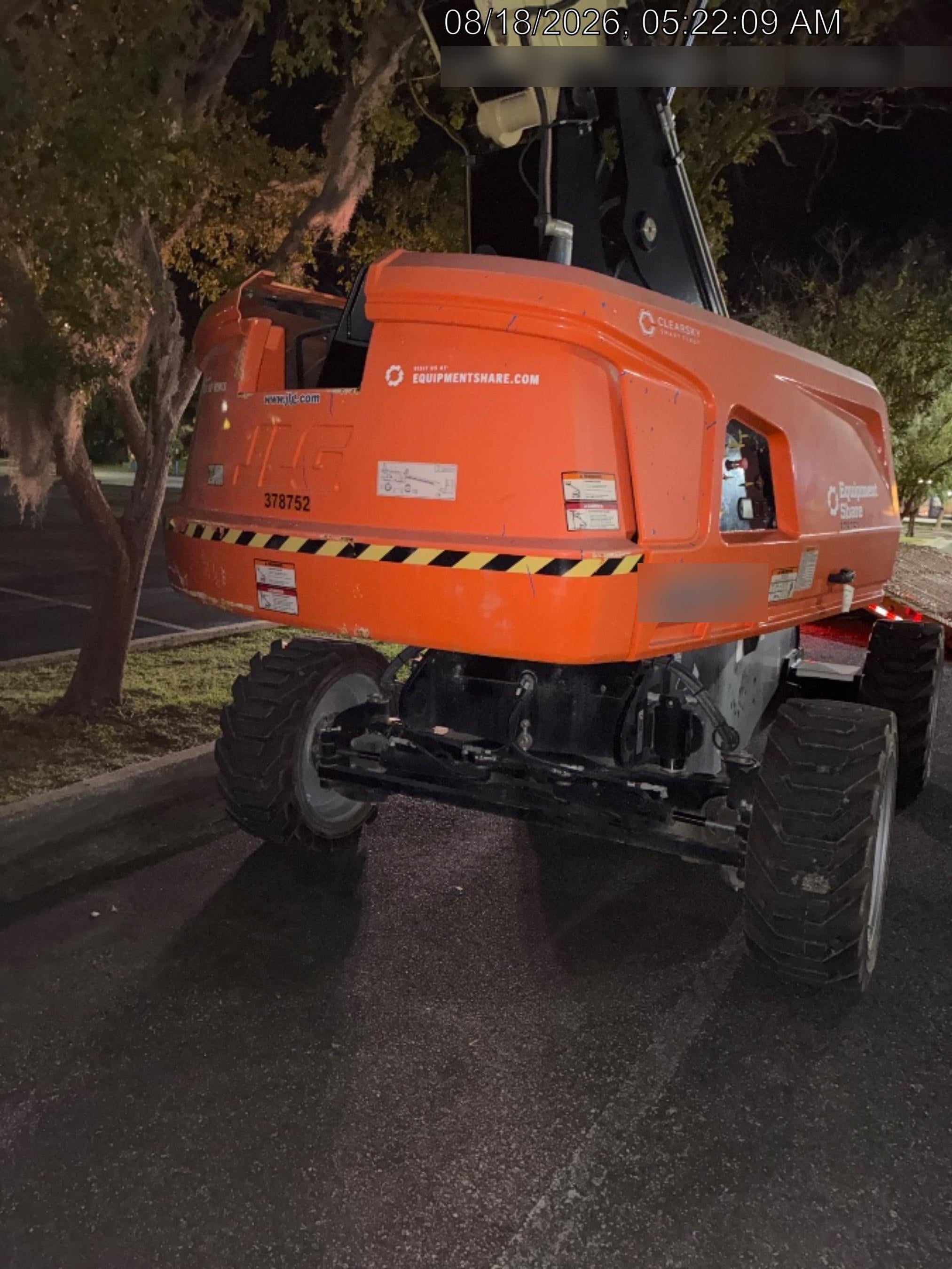 2023 JLG 660SJ