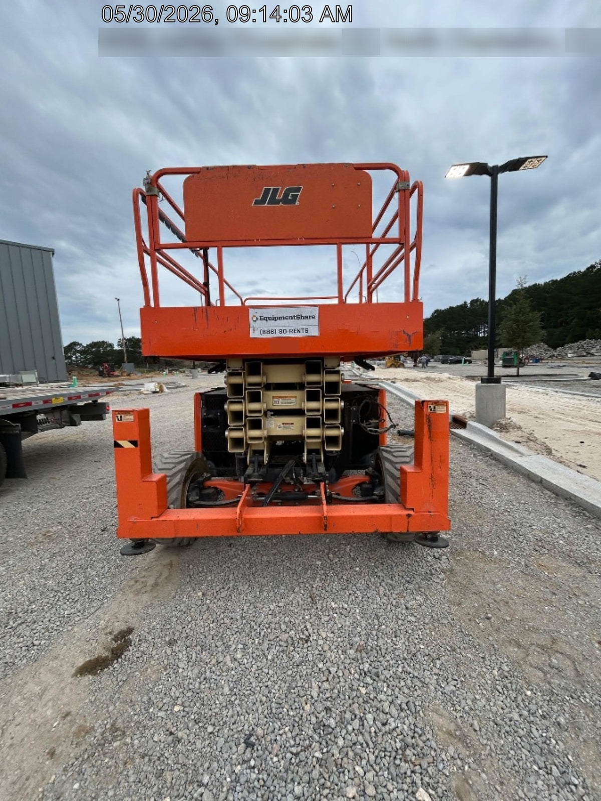 2020 JLG 430LRT
