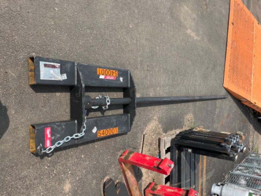 2025 ARROW MATERIAL HANDLING 8025-12