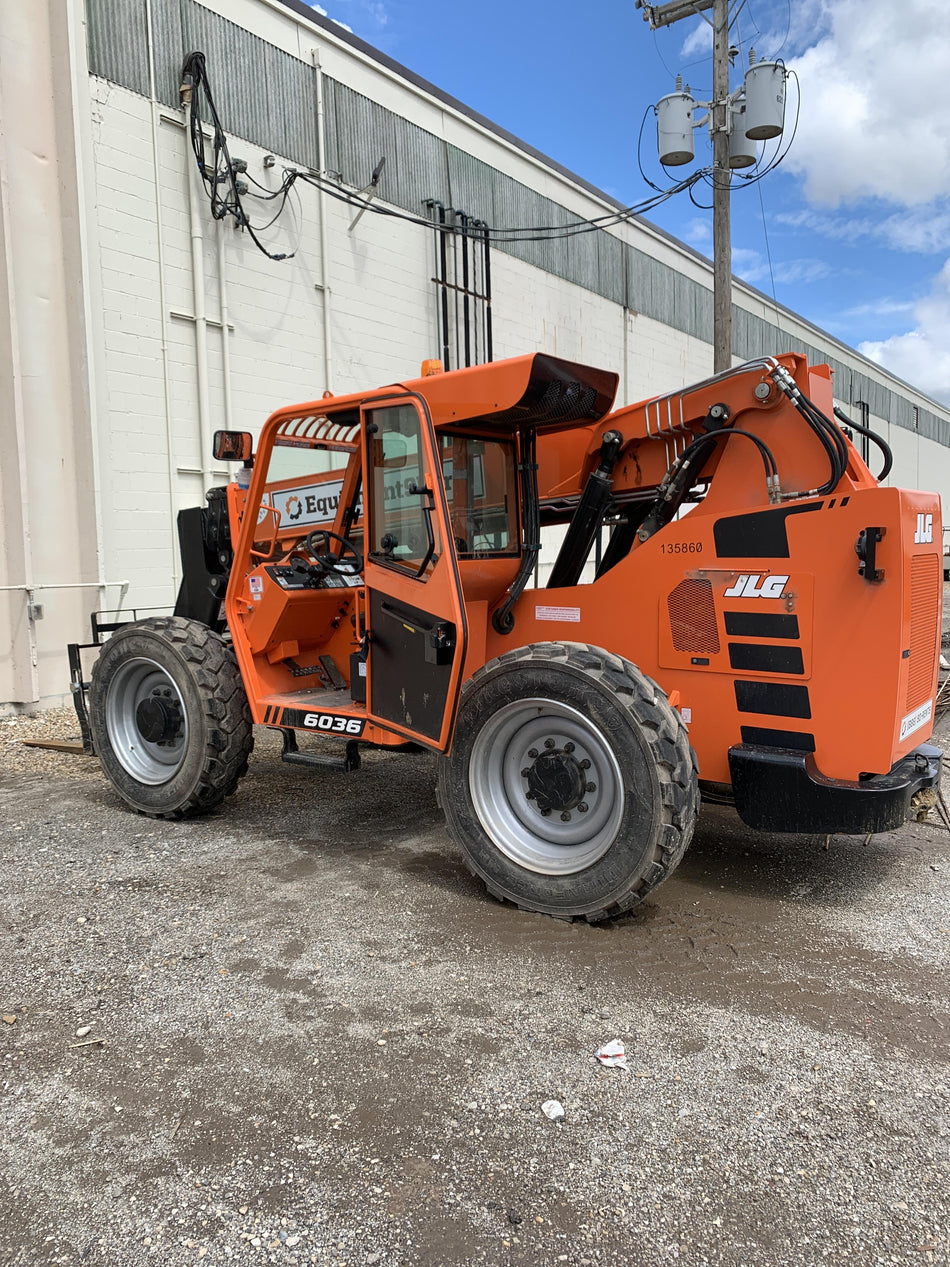 2021 JLG 6036