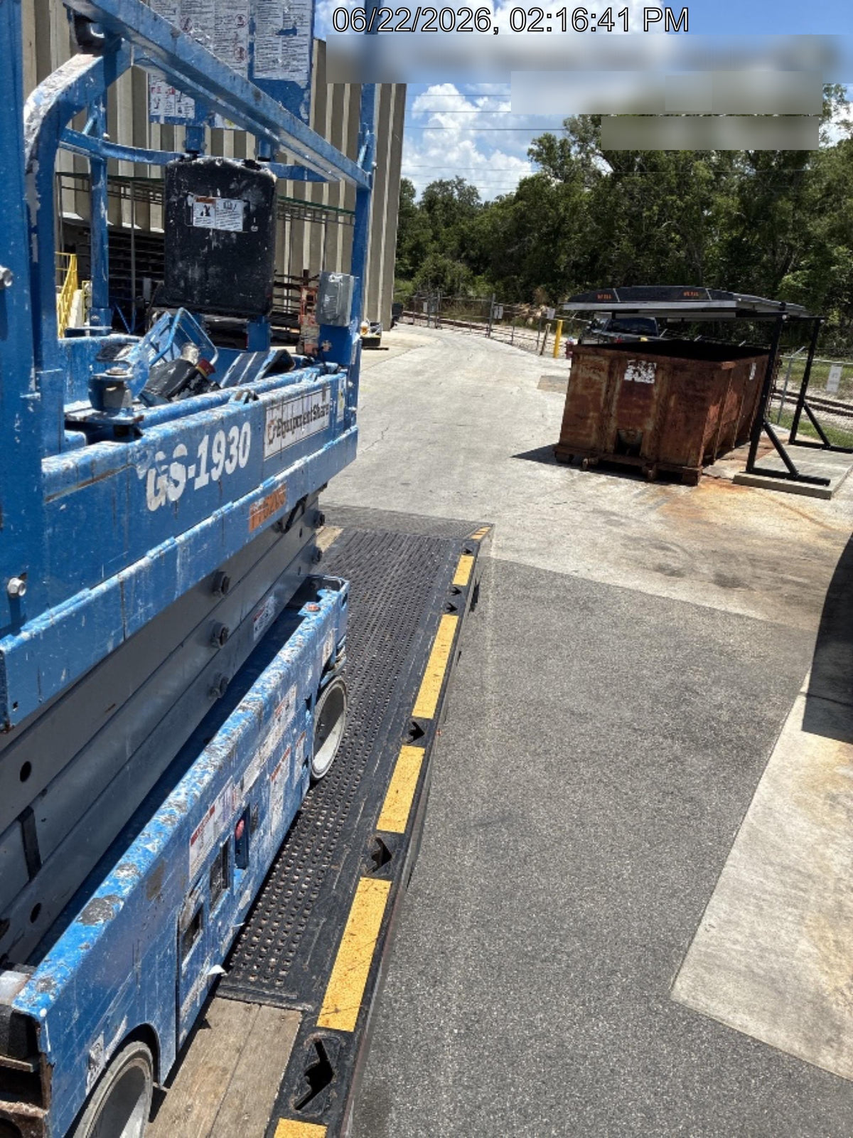2020 Genie GS-1930 Solid Non Marking Tires, Beacon, Folding rails with half height swing gate