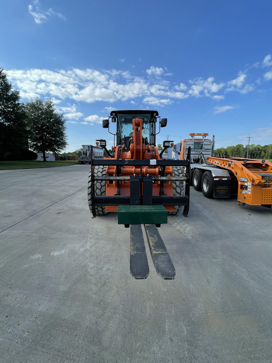 2022 HITACHI ZW180-6