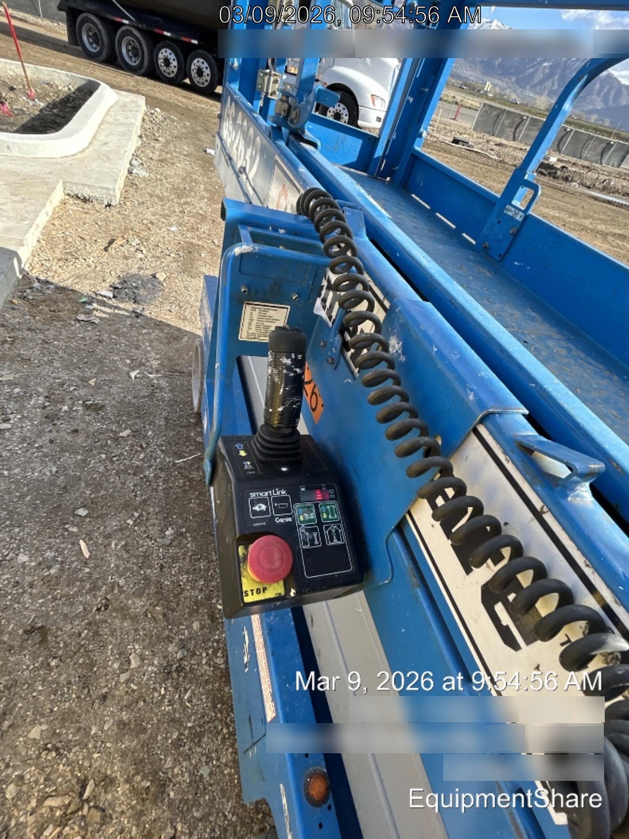 2022 GENIE GS-2632