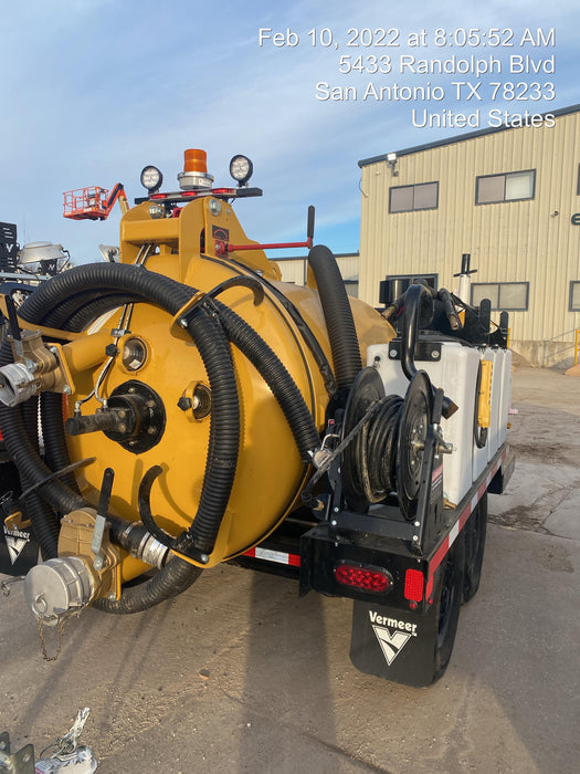 2021 Vac-Tron LP573XDT T4 Koehler Diesel Engine, 500 Gallon Debris Tank, x2 100 Gallon Water Tanks