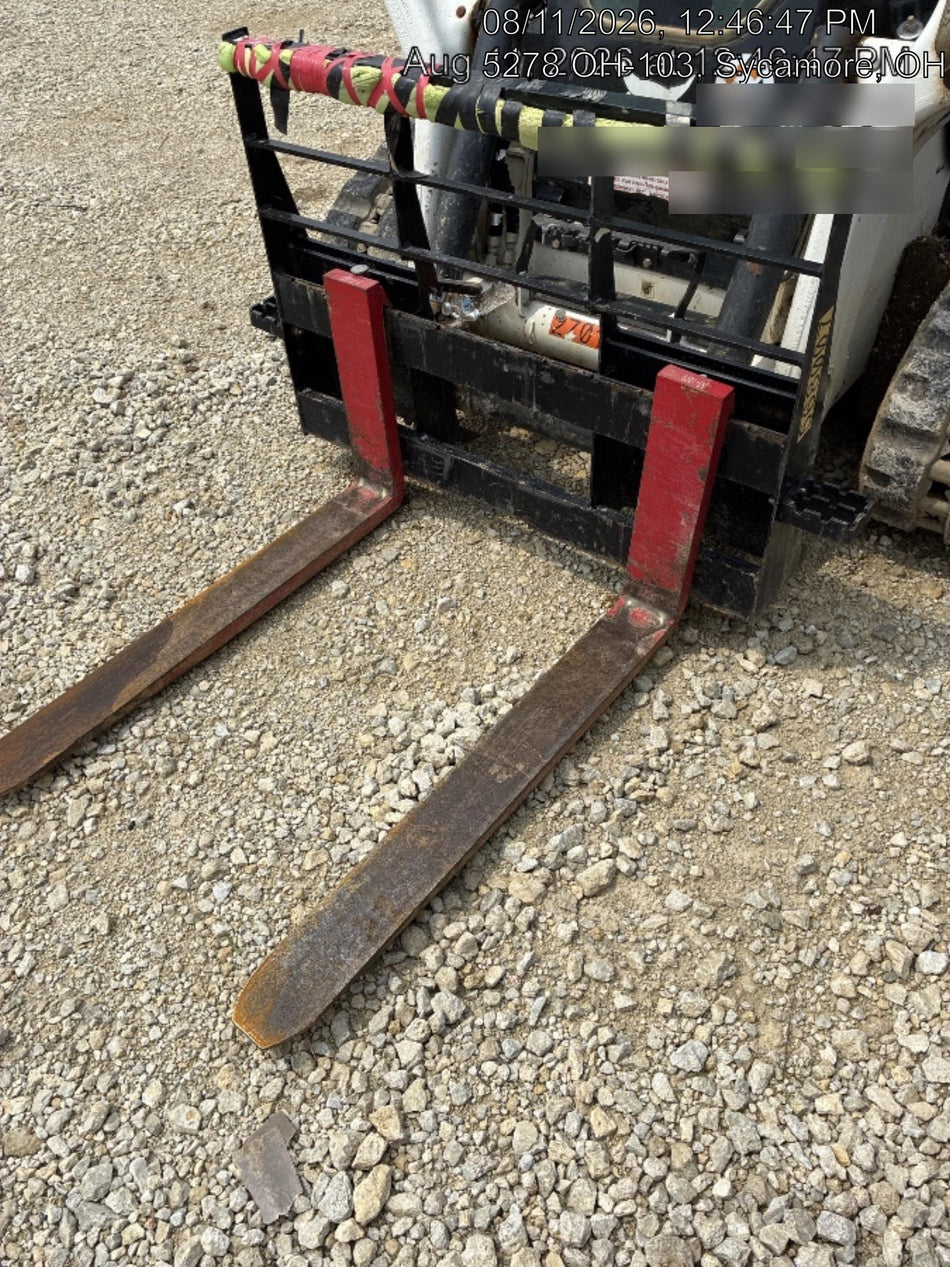 2025 ARROW MATERIAL HANDLING F5100CB