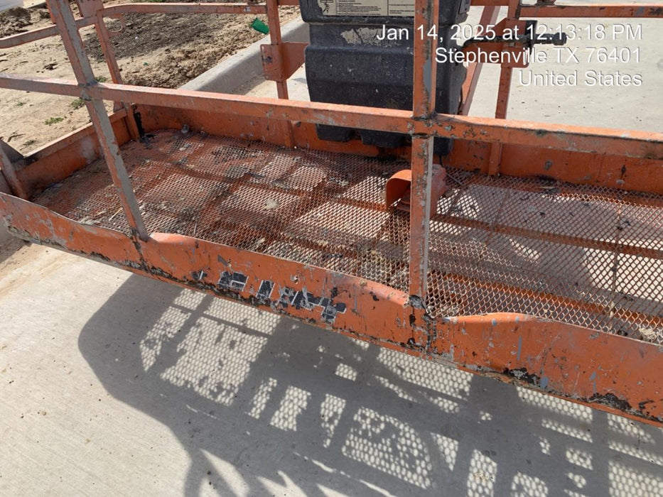 2016 JLG 660SJ
