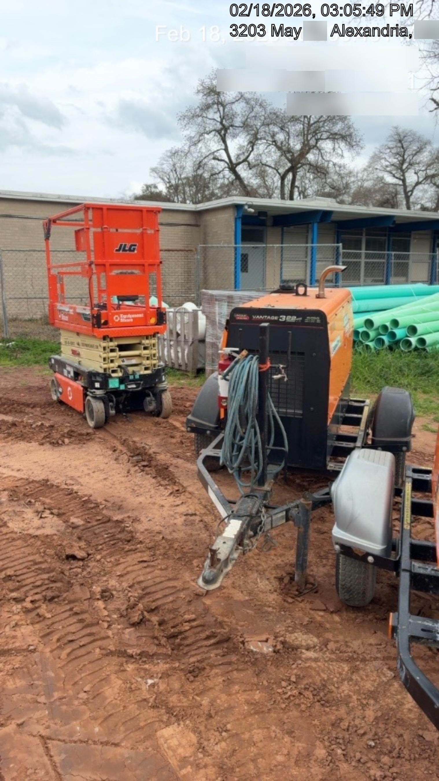 2021 Lincoln Electric Vantage 322 Vantage 322 Ready Pak 3 w/ Decals, ORANGE (includes trailer, cable rack, fender light kit) NO Telematics