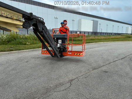 2024 JLG 660SJ