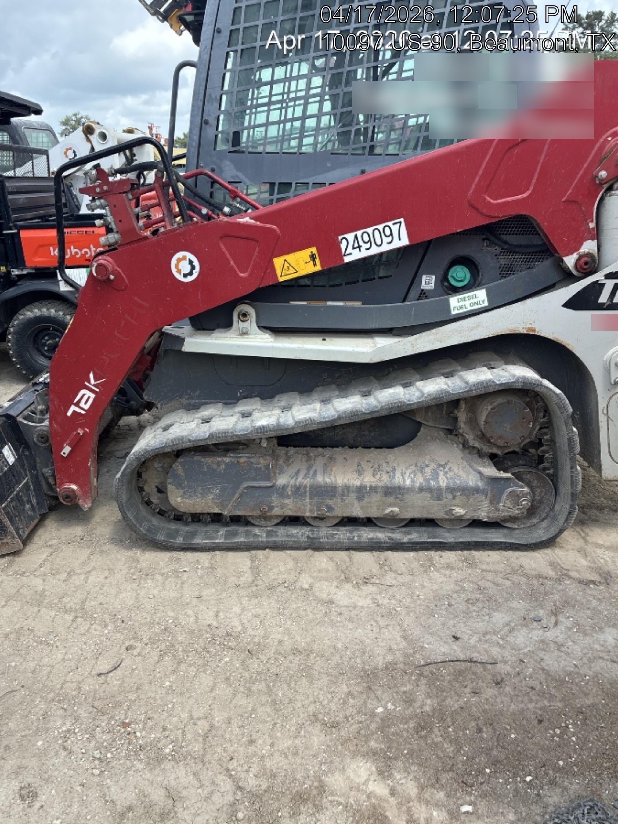 2022 TAKEUCHI TL10V2-CR
