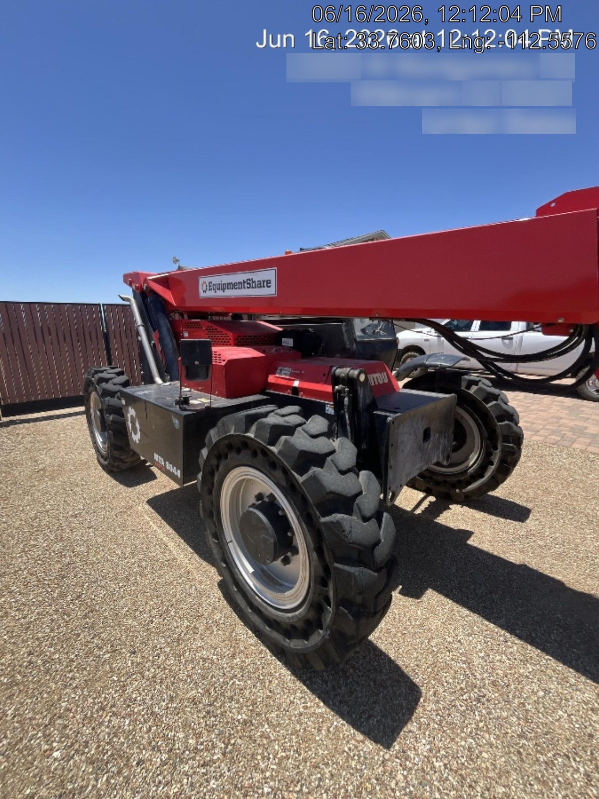 2021 MANITOU MTA8044
