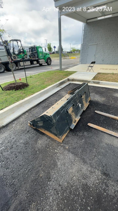 2021 PALADIN Sweepster SB72