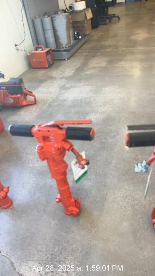 2021 MICHIGAN PNEUMATIC MP-30-1