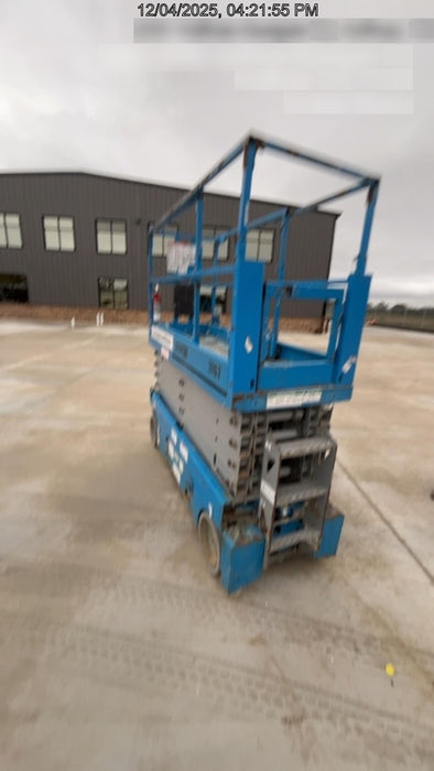 2017 Genie GS-3232 Standard