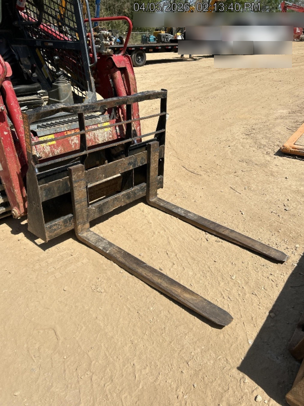 2022 ARROW MATERIAL HANDLING 60" Pallet Forks - Arrow