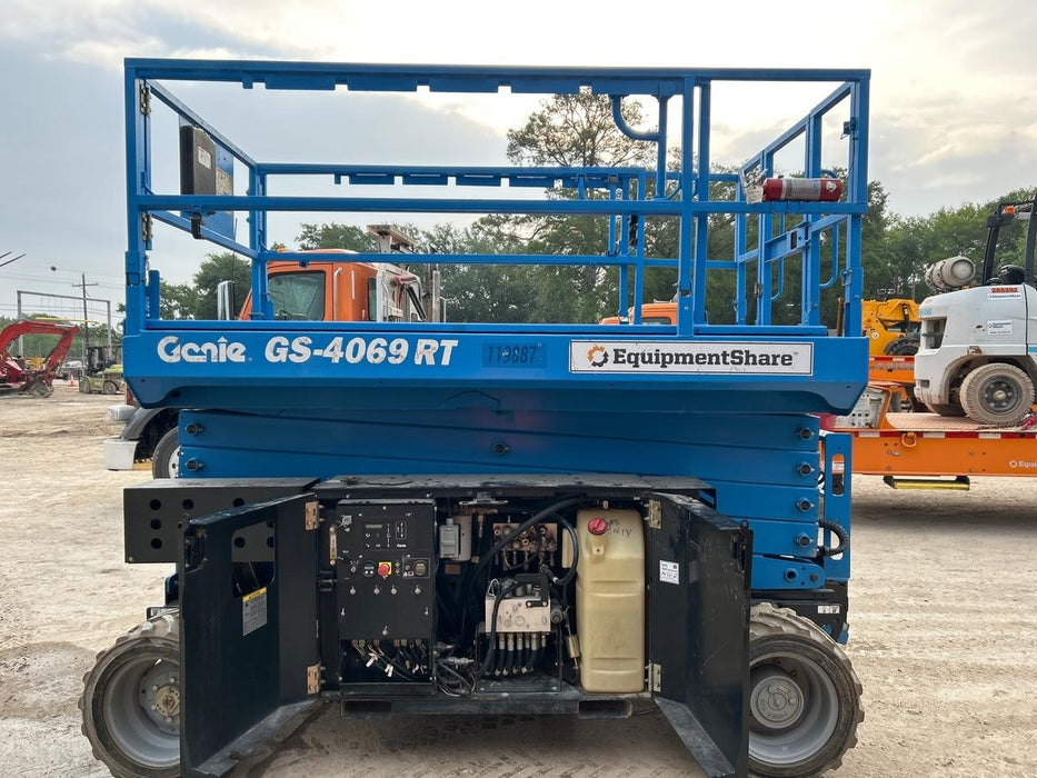 2020 GENIE GS-4069 RT