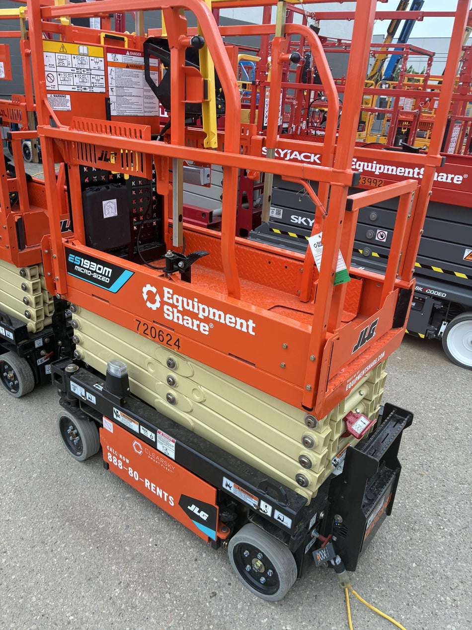 2026 JLG ES1930M Step Up