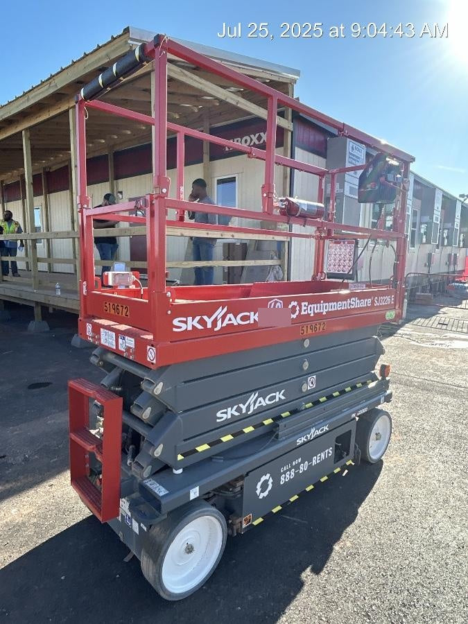 2025 SKYJACK SJ3226