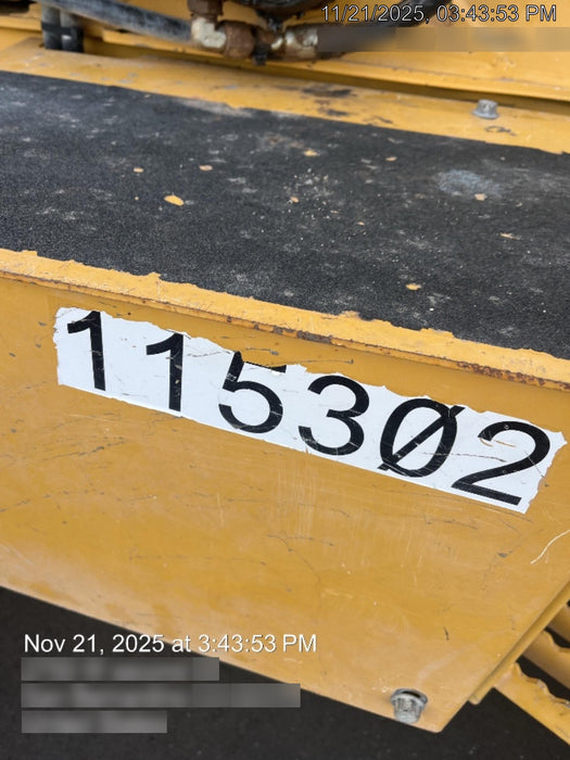 2020 John Deere 210LEP Canopy, 4WD, Second rear hydraulic cylinder, Light Package, Wheel weights