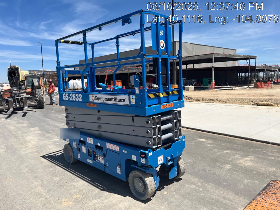 2023 GENIE GS-2632