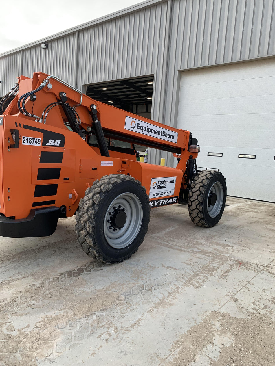 2022 Skytrak 6036 74Hp Dsl, Cab/Heat/Air, Duraforce FF Tires, LED WL