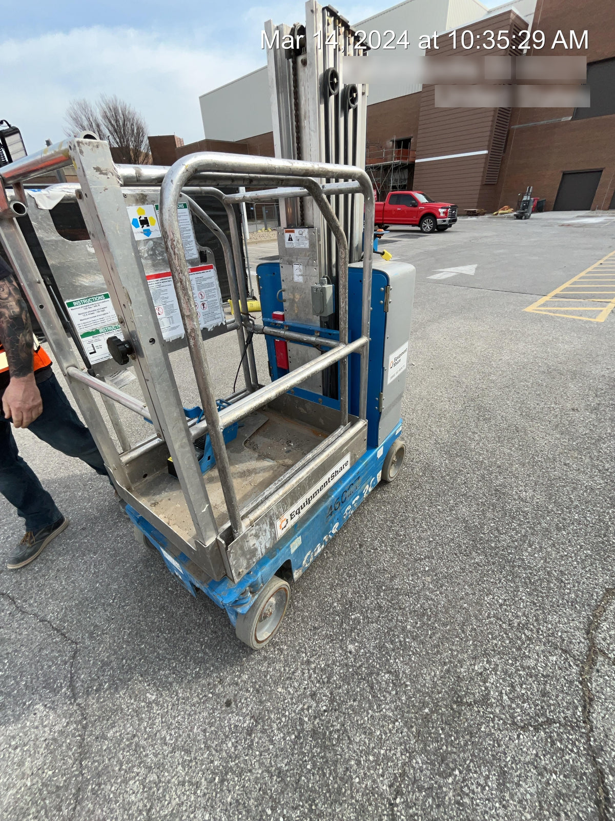 2019 GENIE GR-20