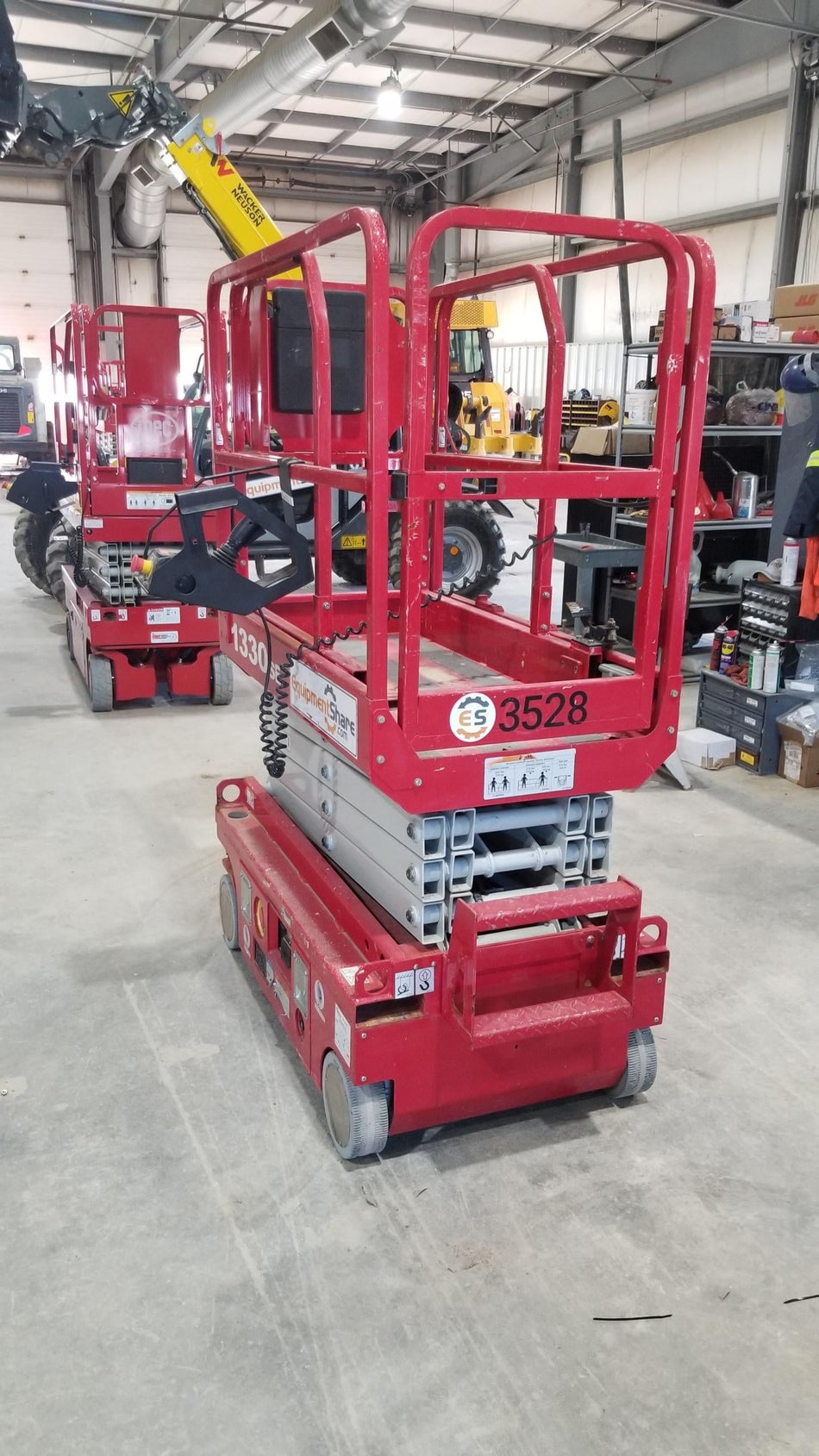 2016 MEC 1330SE MEC 1330SE Scissor Lift