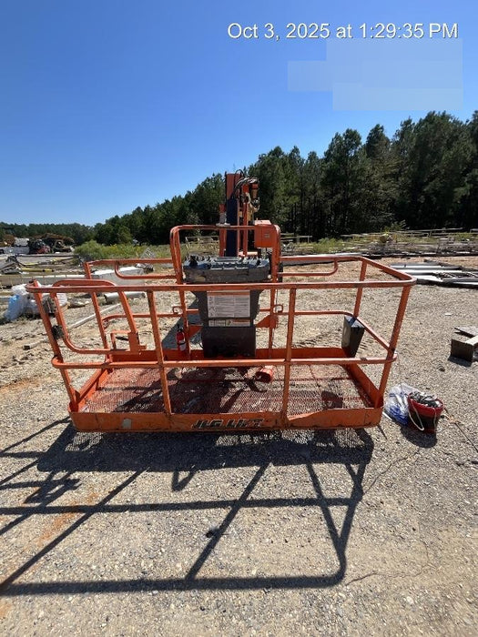 2019 JLG 860SJ