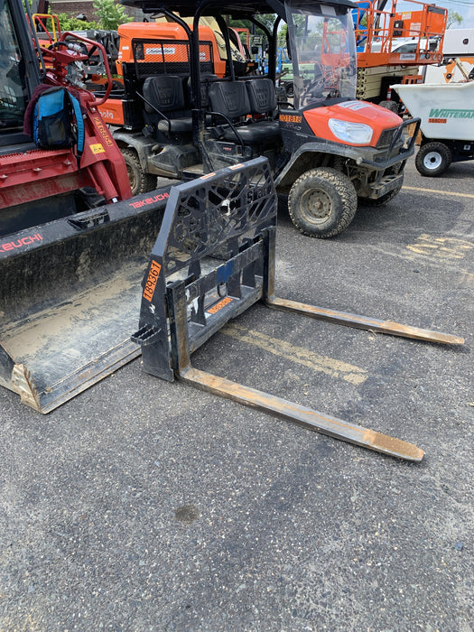 2021 PALADIN 48" Pallet Forks - Paladin