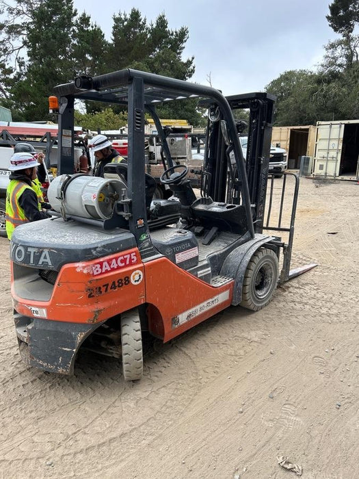 2022 TOYOTA 50-8FGU25