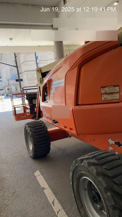 2019 JLG 450AJ