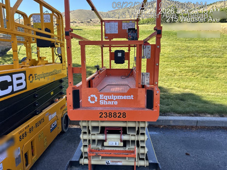 2022 JLG ES2632