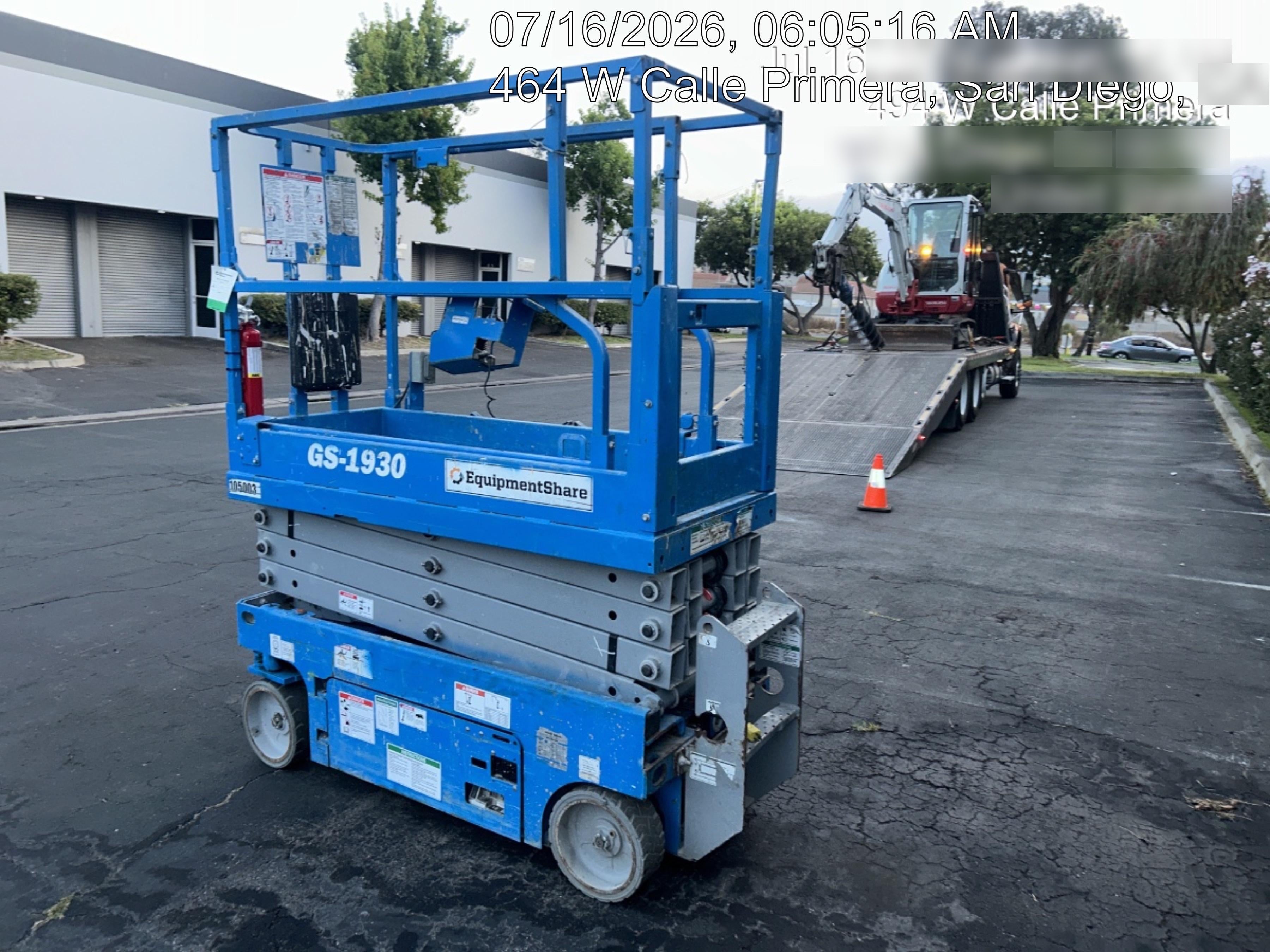 2020 Genie GS-1930 Solid Non Marking Tires, Beacon, Folding rails with half height swing gate, 800W Inverter
