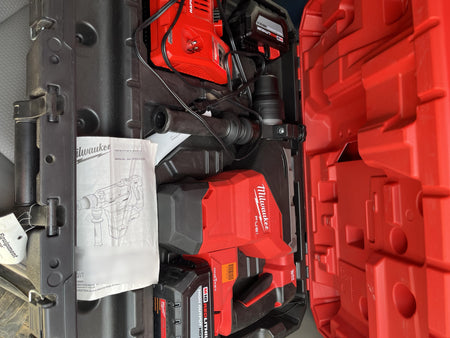 2021 MILWAUKEE 2718-22HD