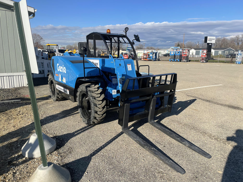 2021 GENIE GTH-5519
