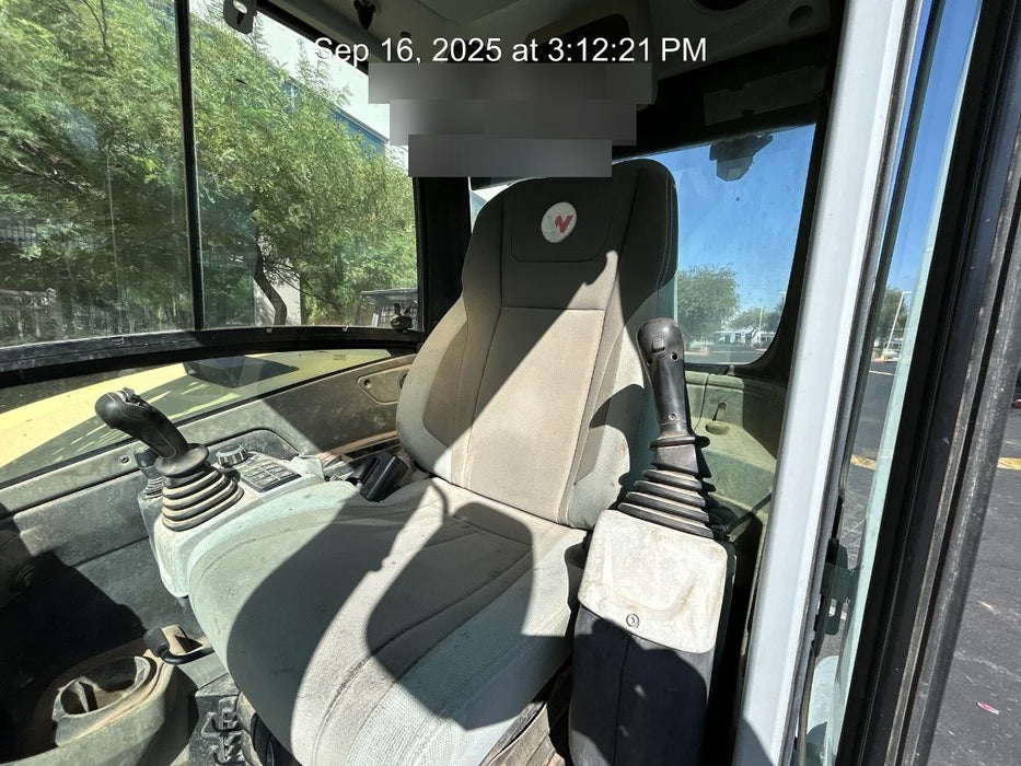 2019 Wacker Neuson ET90 Enclosed Cab, Hybrid Tracks, Long Dipperstick, T4, Hydraulic Thumb w/Manual QC, Buckets: 18/24/36"