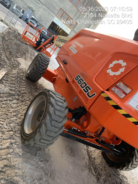 2022 JLG 660SJ