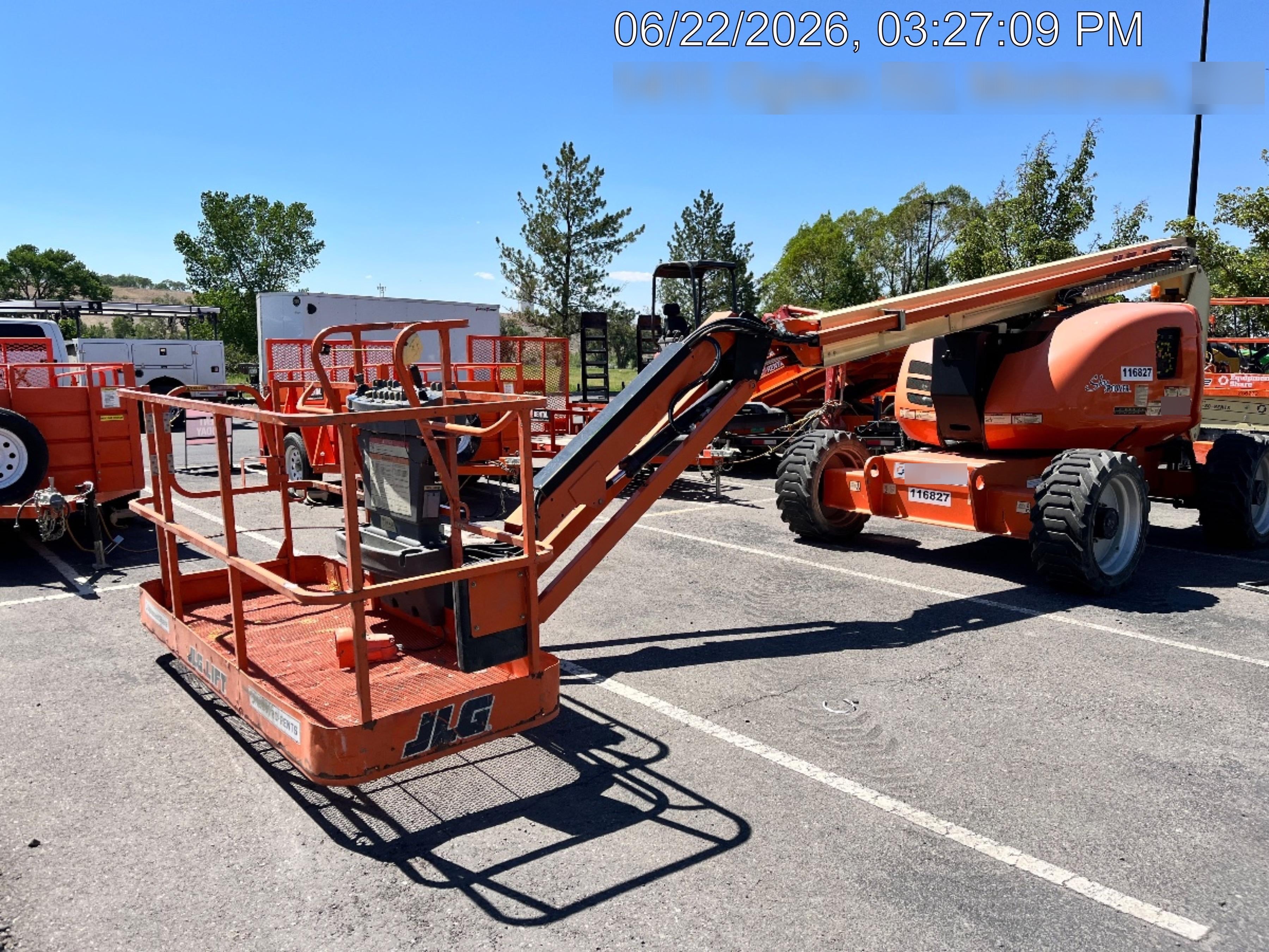 2021 JLG 600AJ