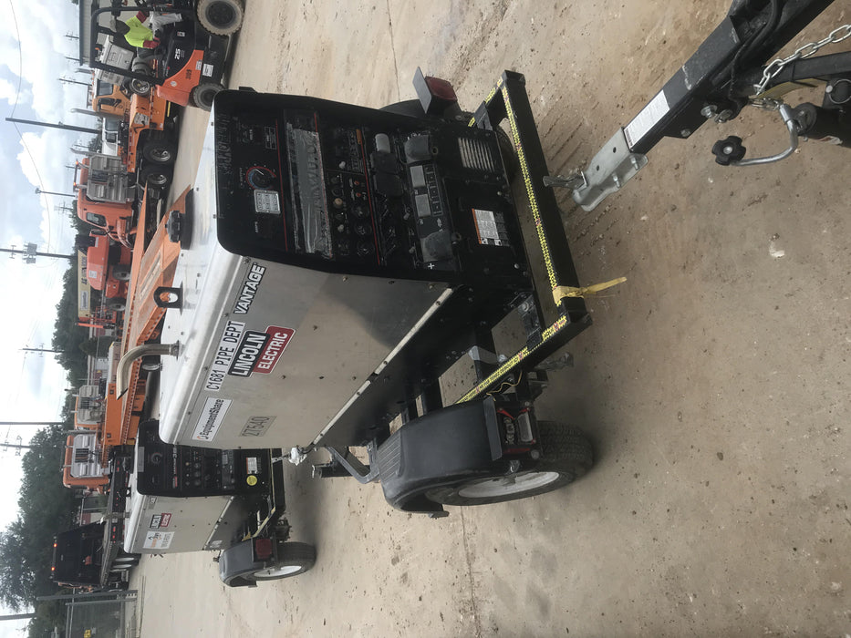 2019 Lincoln Electric Vantage 322 Lincoln Vantage 322 Welder w/Trailer, Light Kit, Cable Rack