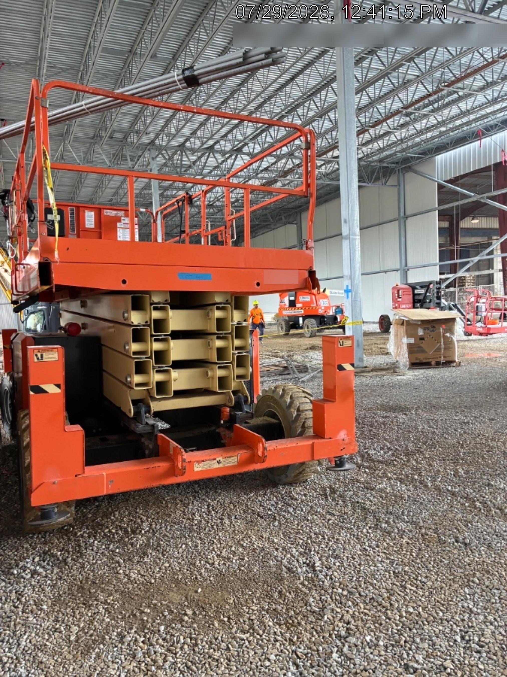 2019 JLG 430LRT