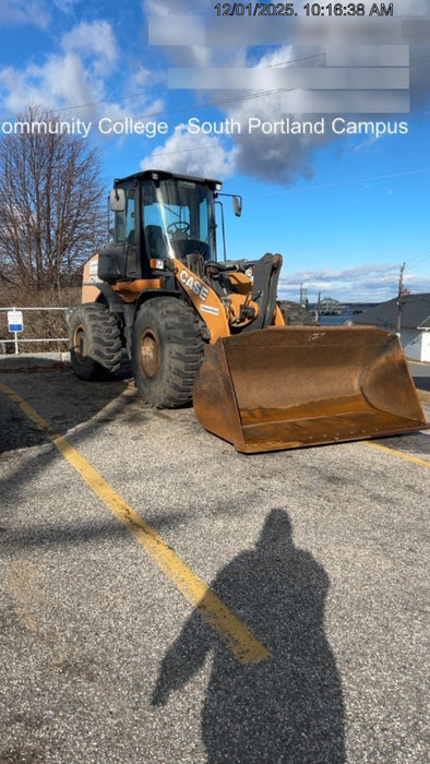 2019 Case 621G CLOSED CAB, 1 FUNCTION, JRB 416 STYLE HYD COUPLER