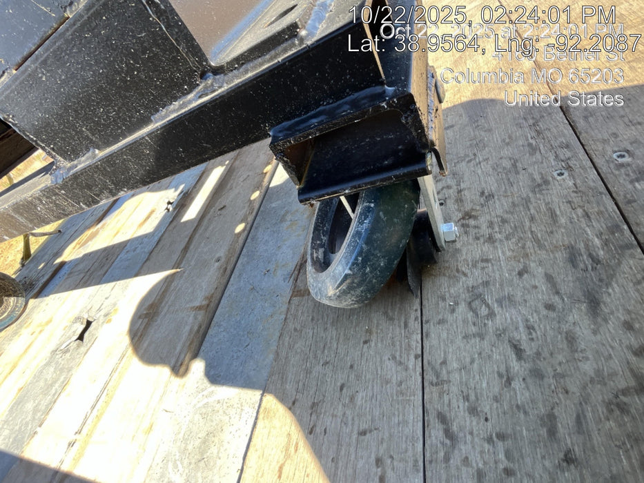 2025 STAR INDUSTRIES M-1820 - Self-Dump Hopper