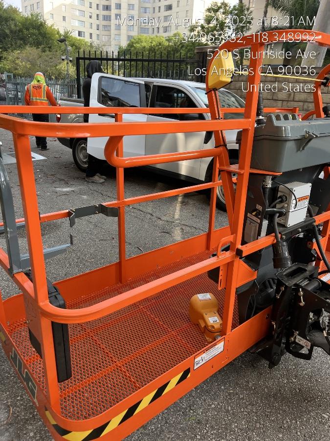 2025 JLG 460SJ