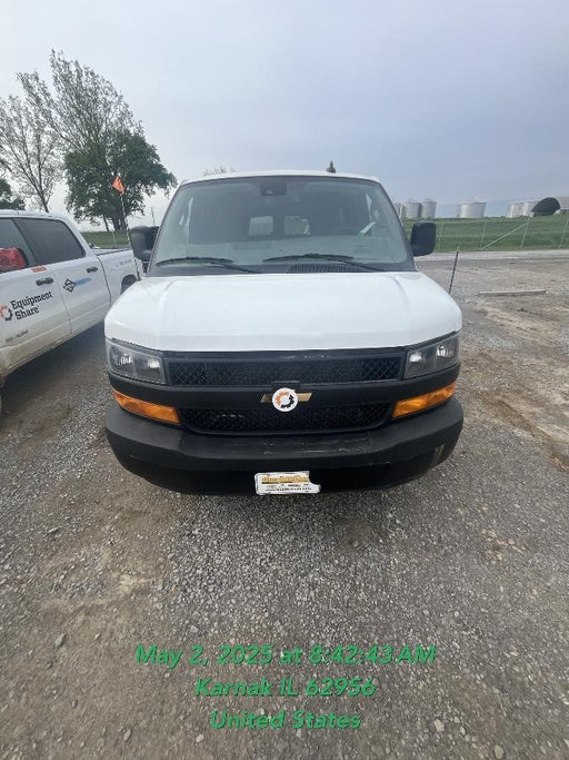 2025 CHEVROLET Express Van - Rental
