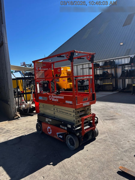 2022 JLG ES1932