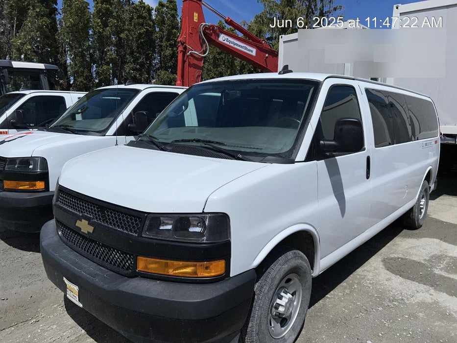 2023 CHEVROLET Express Van - Rental