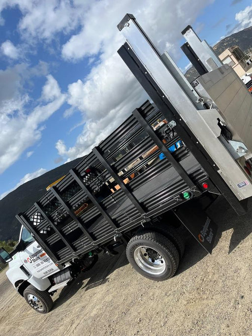 2023 CHEVROLET C5500 Stake Bed - Rental